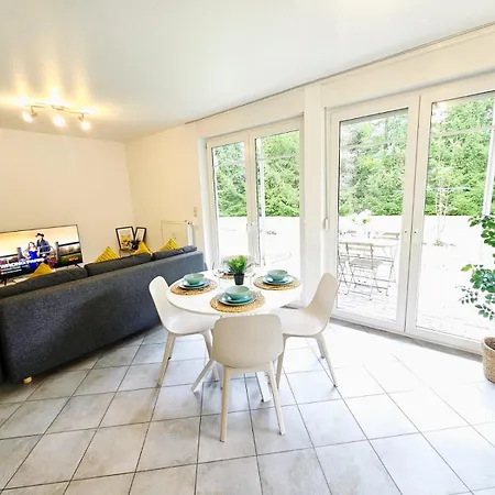 Relaxing Getaway With Outdoor Spaces Luksemburg